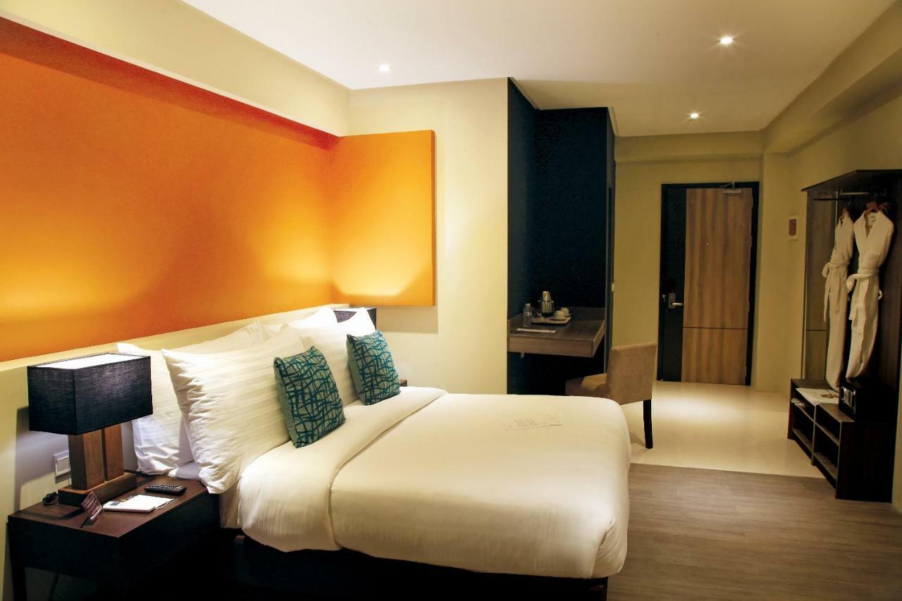Proxy By The Oriental Albay Hotell Legazpi City Exteriör bild